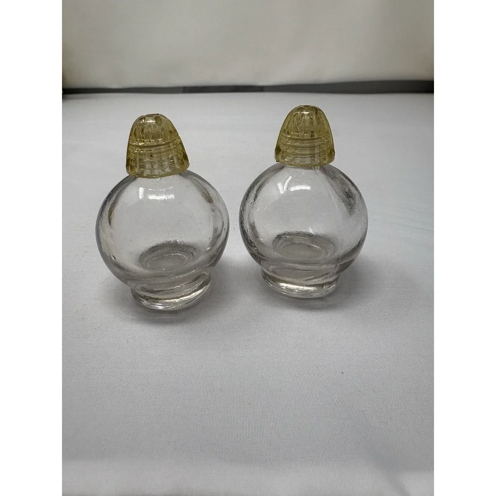 Vintage IRICE Irving Rice NY Clear Glass Mini Salt & Pepper Shaker Set MCM Style